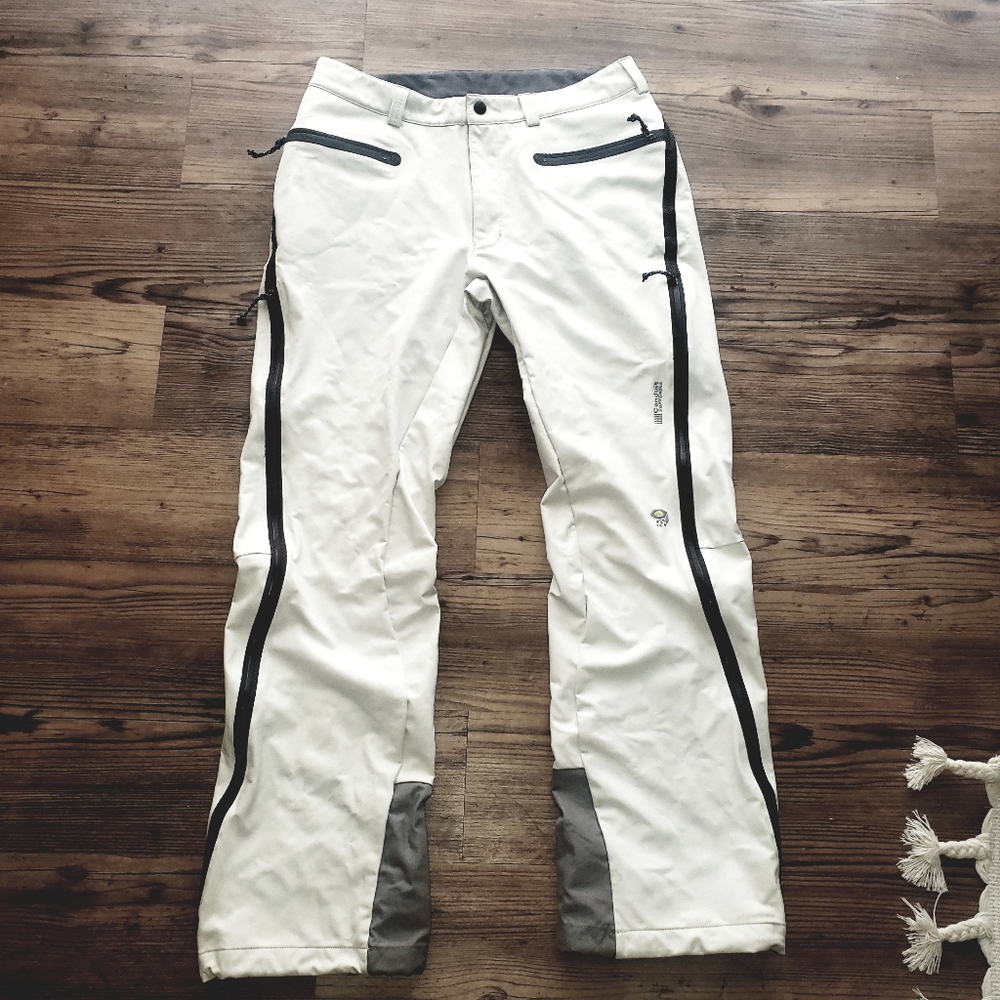 Mountain hardware snowpants size medium
